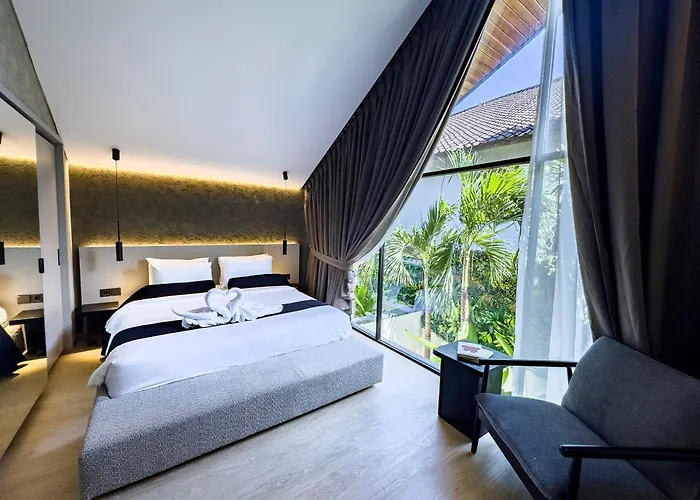 Superior Luxury Loft With Working Desk, Instagramable Pool