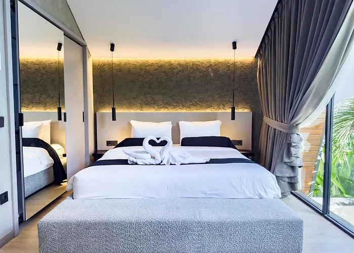 Superior Luxury Loft With Working Desk, Instagramable Pool * Kerobokan