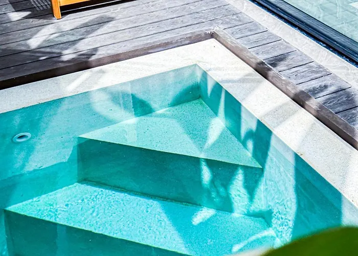 Superior Luxury Loft With Working Desk, Instagramable Pool Kerobokan